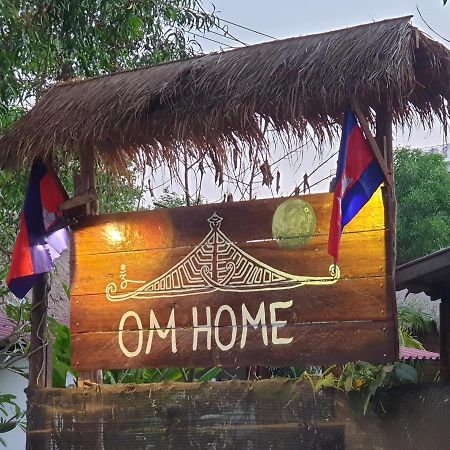 Om Home Sihanoukville Bagian luar foto