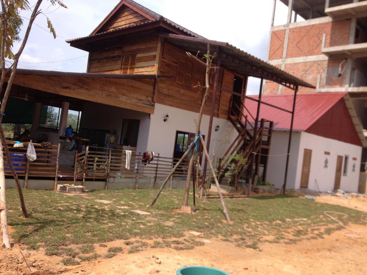 Om Home Sihanoukville Bagian luar foto